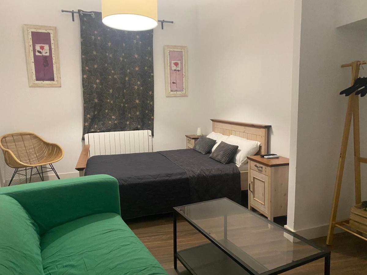 Apartamentos Del Casco Толедо Экстерьер фото