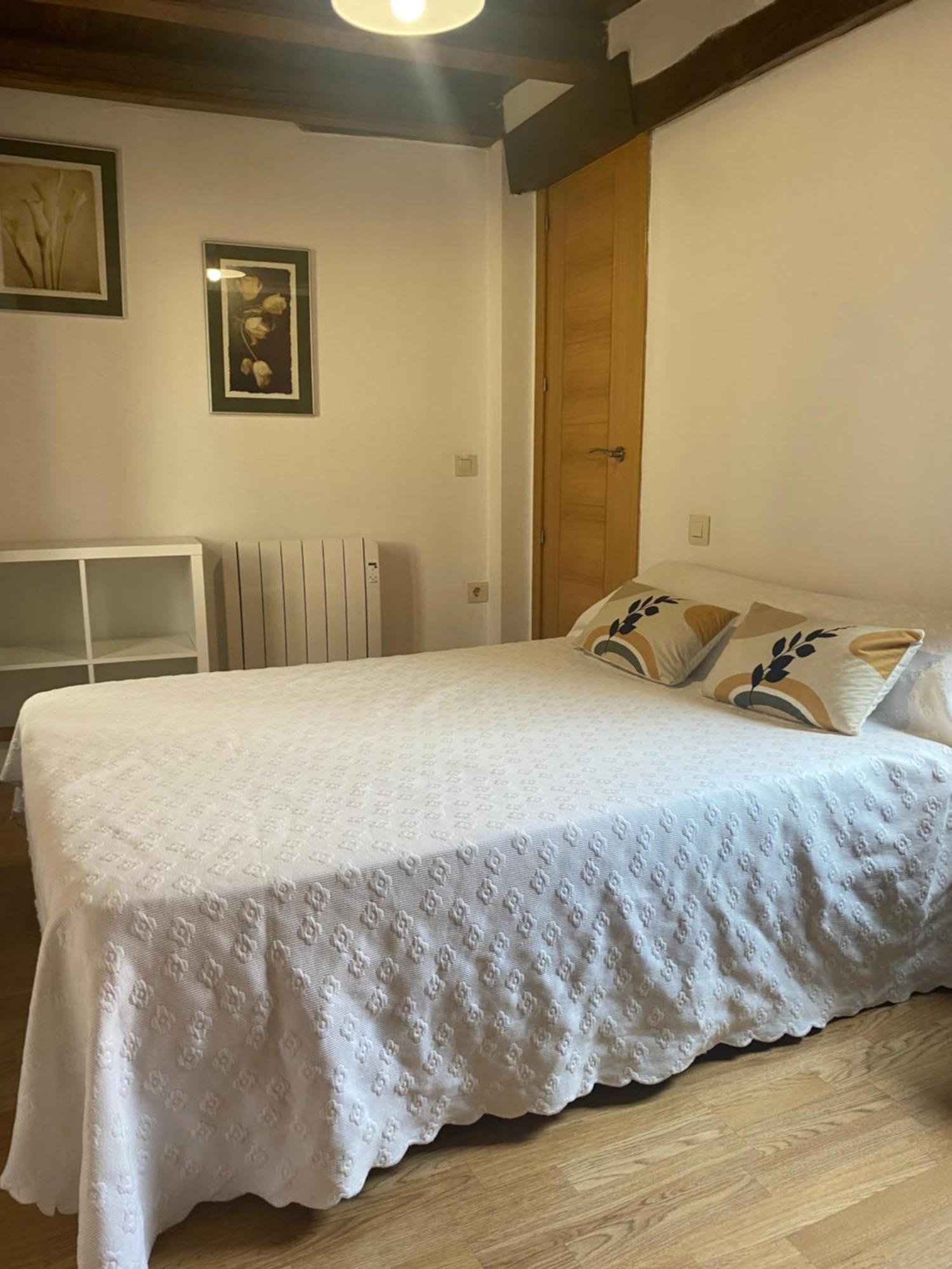 Apartamentos Del Casco Толедо Экстерьер фото